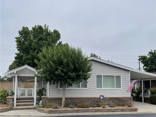 686 Wood Lake Dr #8, Brea, CA 92821