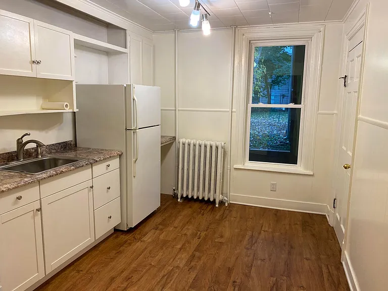 44 N 6th St #3L — Photo 5