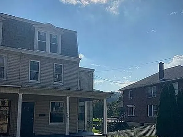 476 W Columbia St, Schuylkill Haven, PA 17972