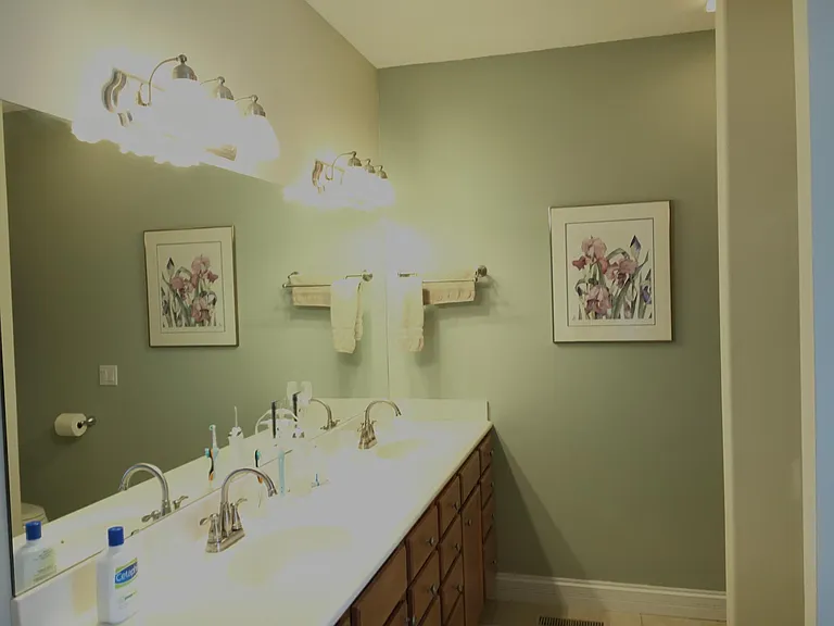 107 Wilbourn Dr — Photo 11