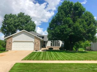 1955 S Park Ave, Schererville, IN 46375