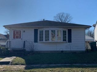 208 W Illinois St, Spring Bay, IL 61611