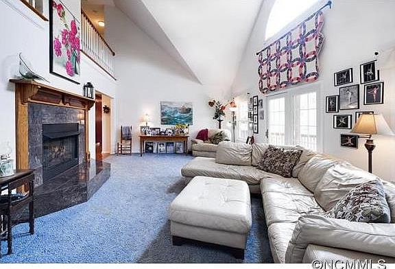 4th image of 242 Baird Cove Rd