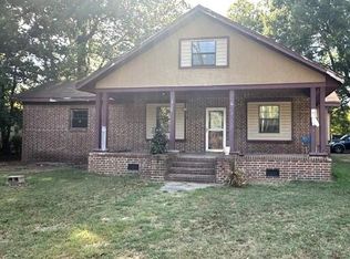 720 Park St, Earle, AR 72331