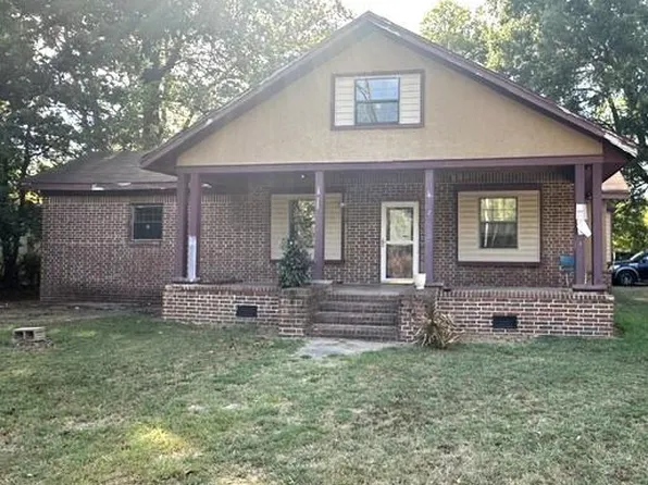 720 Park St, Earle, AR 72331