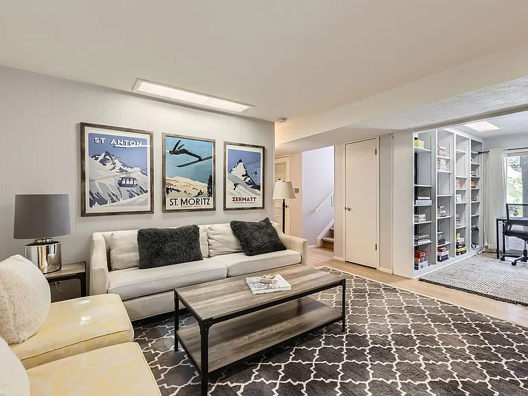 389 S Cedar Brook Rd — Photo 16