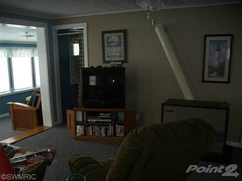 1st image of 3176 Wolf Lake Dr