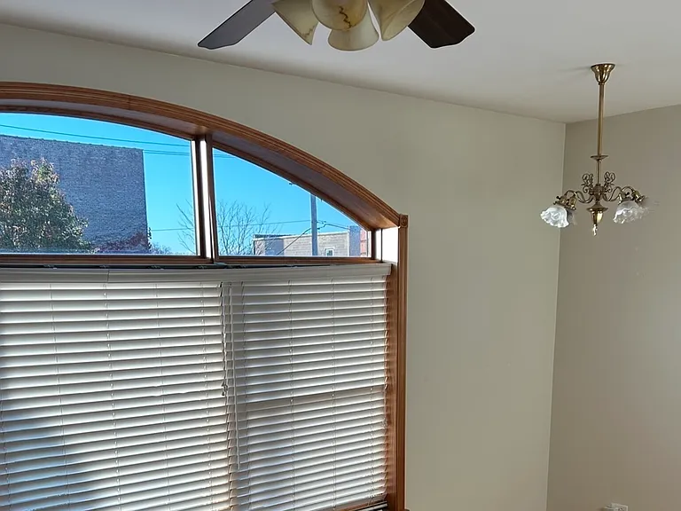 116 N Main St #5 — Photo 4
