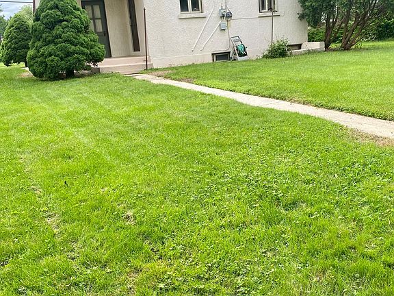 4th image of 1632 W Greenleaf St
