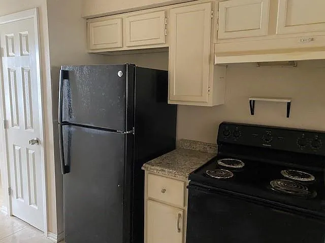 2142 Greenbriar Colony Dr — Photo 7