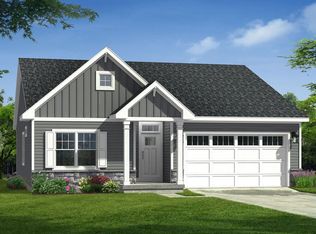 405 Jubilee Dr, Whitmore Lake, MI 48189