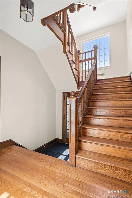 1 bed, 1.0 bath, 900 sqft, $1,850 — Photo 3
