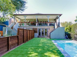 945 Oxford St, Houston, TX 77008