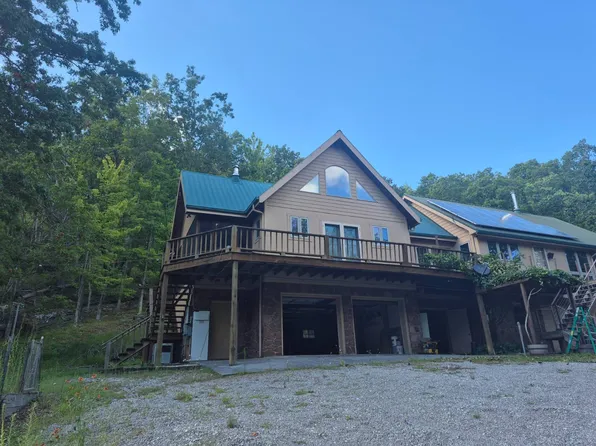 1231 Vardy Blackwater Rd, Sneedville, TN 37869