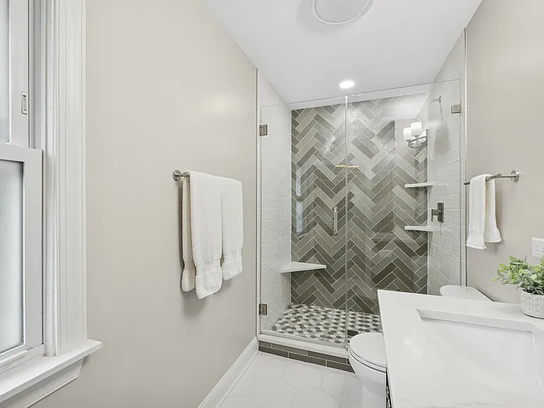 357 Council Trl — Photo 10
