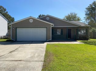 303 Catawba Dr, Summerville, SC 29483
