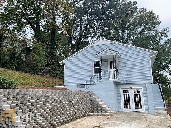 4th image of 436 Lemon St NE