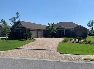 809 College Oaks Ln, Lynn Haven, FL 32444