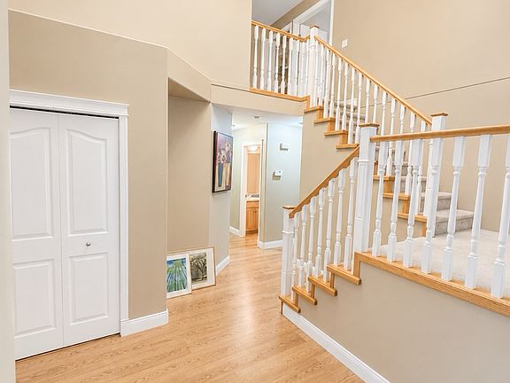 2nd image of 23733 Boulder Pl
