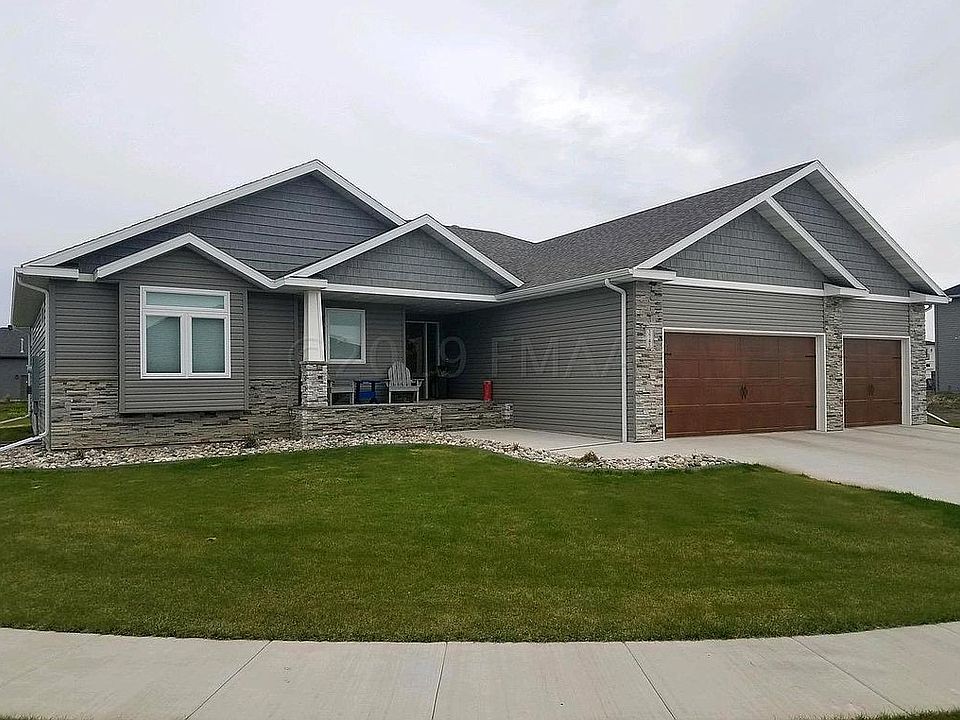 1st image of 3743 Houkom Dr E