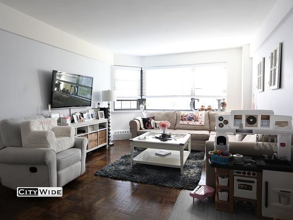 1st image of 219 E 69th St APT 6G