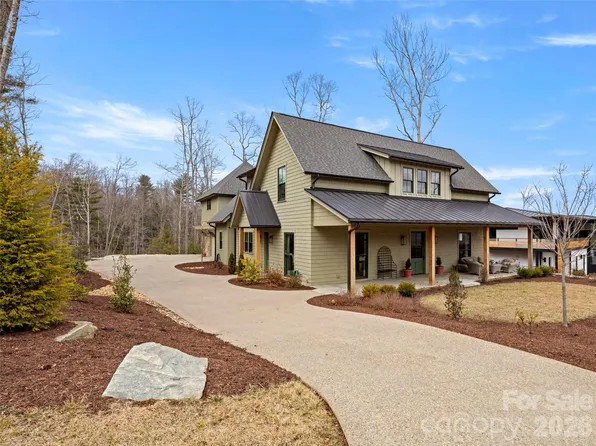 206 Kelmscott Ln, Asheville, NC 28803