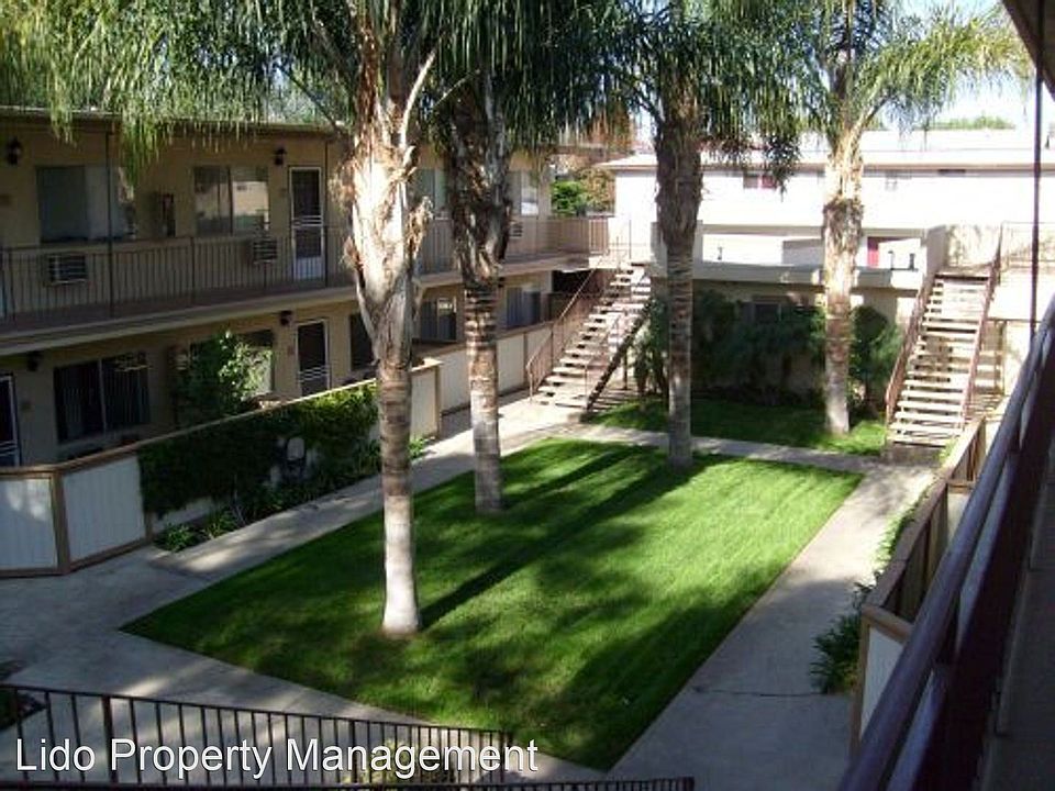 1st image of 11621 Stuart Dr #5
