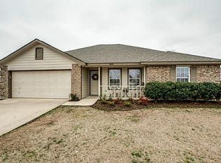 6648 Meadow Ridge Cir, Nevada, TX 75173