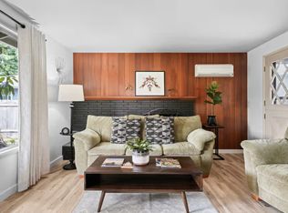 (Undisclosed Address), Eugene, OR 97404