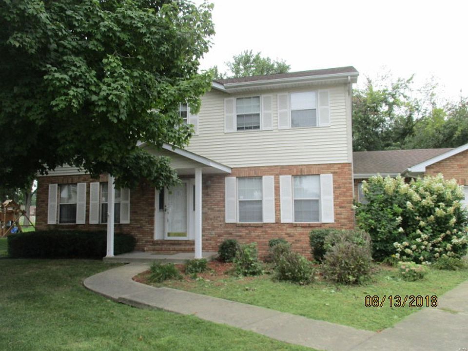 1st image of 37 Cheryl Dr
