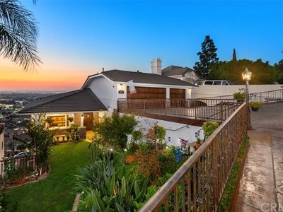 12286 Media Panorama, Santa Ana, CA, 92705