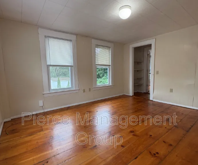 11 1/2 Perkins Ct — Photo 16