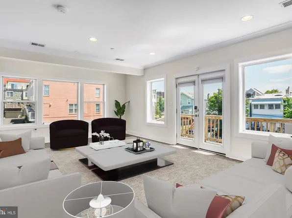 2829 5th St NE #2, Washington, DC 20017