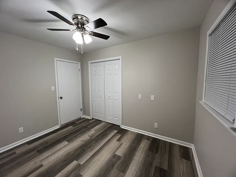 701 E Bedford St — Photo 10