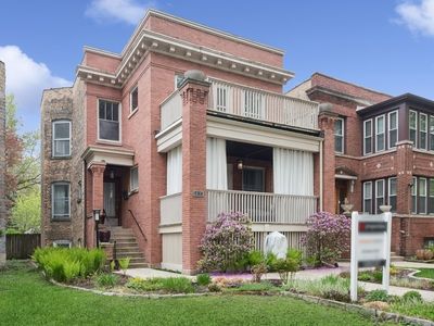 1835 W Lunt Ave, Chicago, IL, 60626