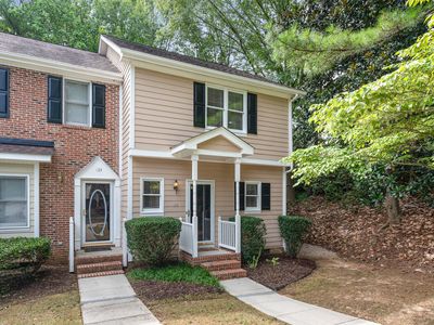 135 Charter Ct, Cary, NC, 27511