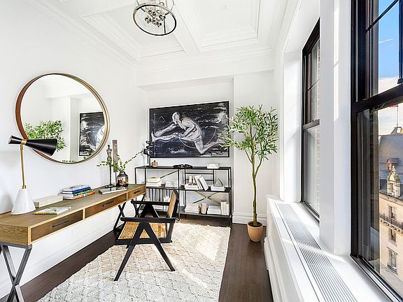 4th image of 23 W 73rd St #1501