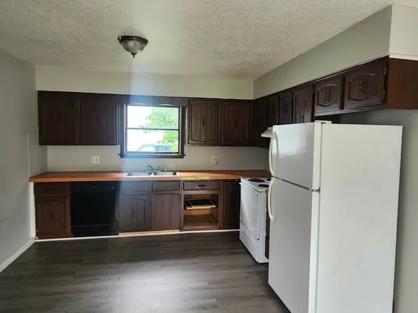 55 S Chalfant Ave #B, Newark, OH 43055