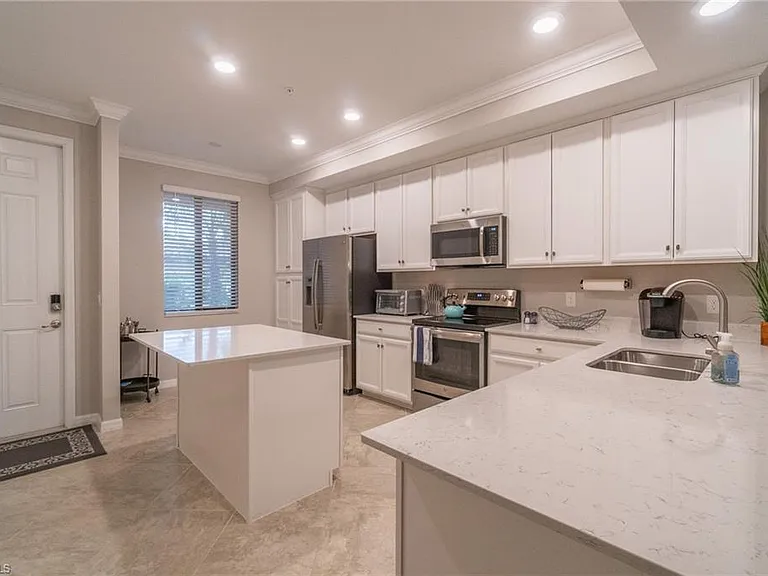 9596 Trevi Ct #5414 — Photo 6