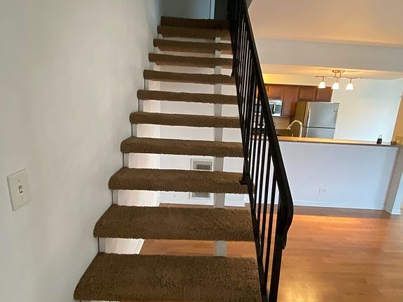 3rd image of 1564 Cornell Dr