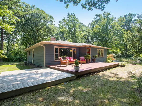 6905 Blue Star Hwy, Coloma, MI 49038