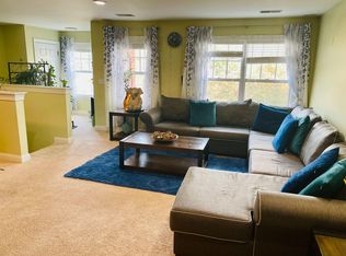 43 Center St #43, Metuchen, NJ 08840