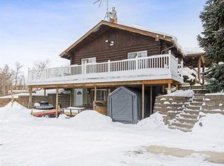 2769 61st Street Ln, Vinton, IA 52349