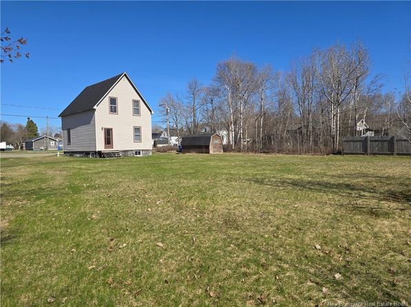 156 Desmond St, Miramichi, NB E1N 3V1