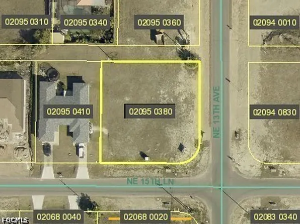 1229 NE 15th Ln, Cape Coral, FL 33909