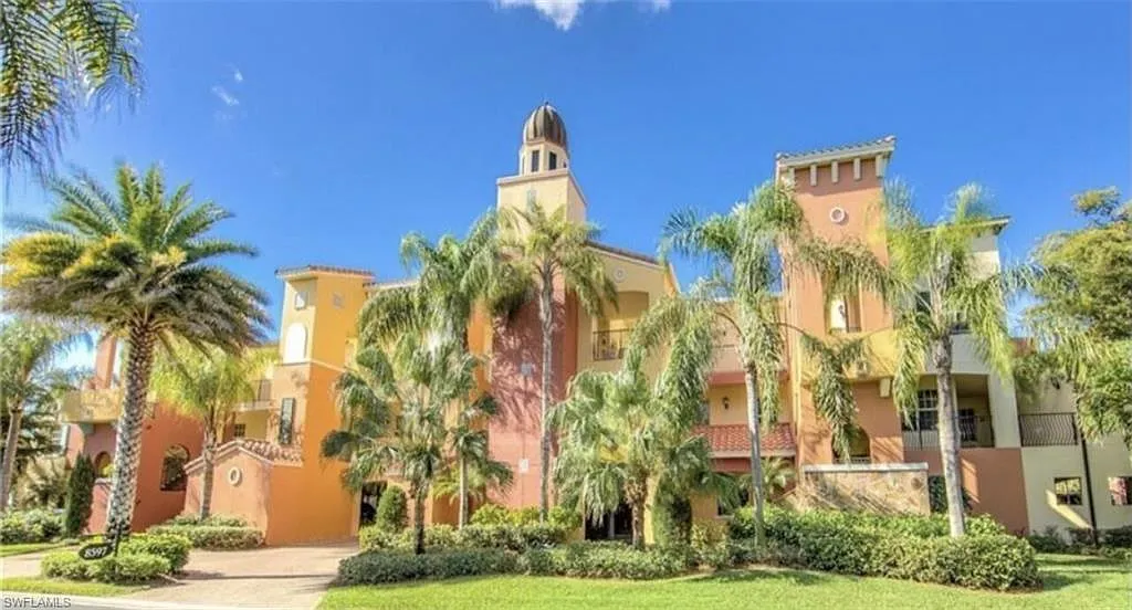 3 bed, 2.0 bath, 1317 sqft, $6,000 — Photo 1
