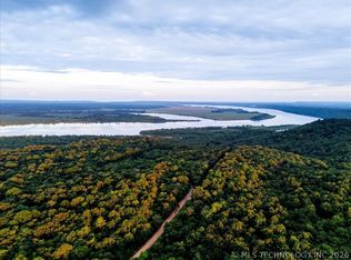 19 E Davis Field Rd, Muskogee, OK 74403