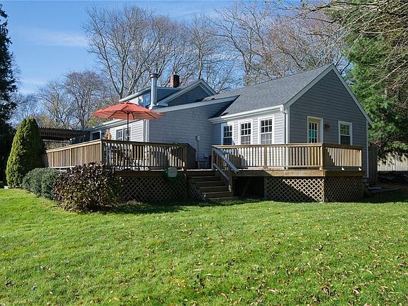3rd image of 20 Burr Ave