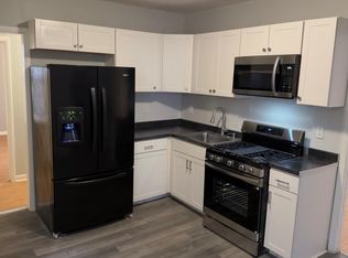 5 Samuel St, Hamilton, NJ 08610