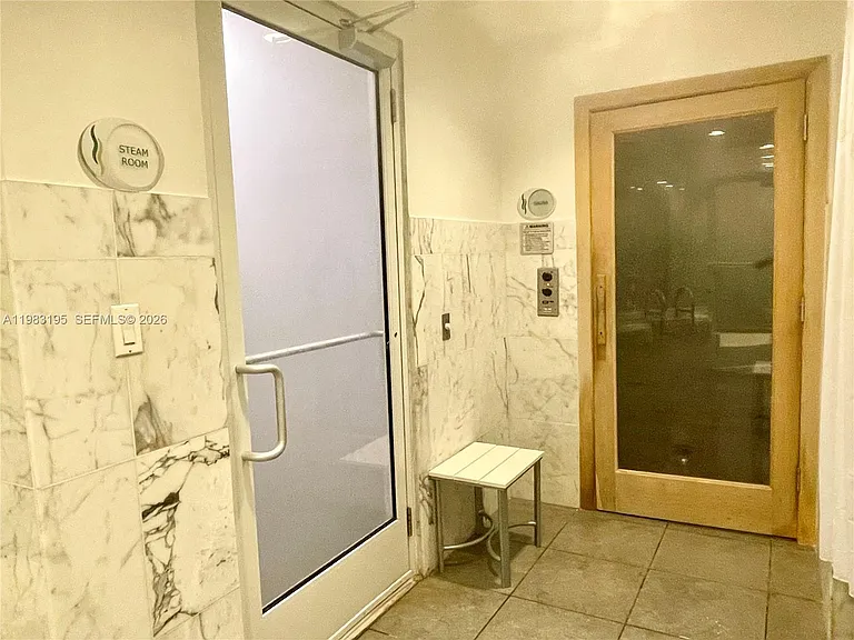 253 NE 2nd St #2506 — Photo 56